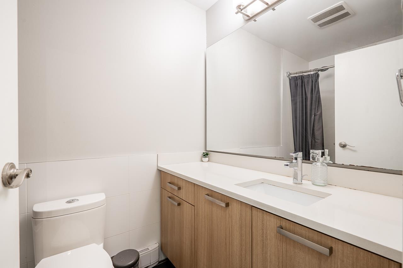 209 15388 105 Avenue Property Photo 15