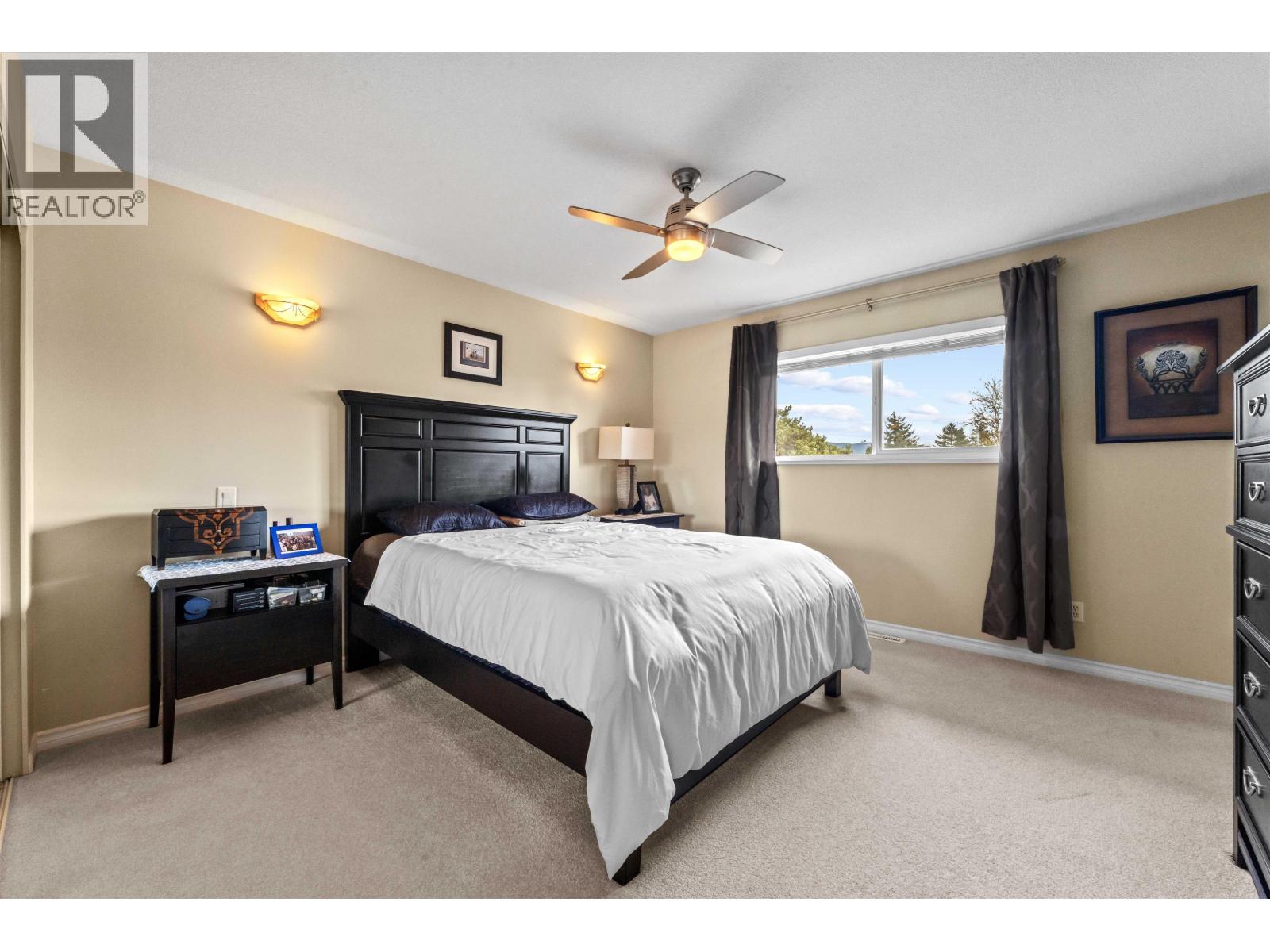 11982 230 Street Property Photo 15