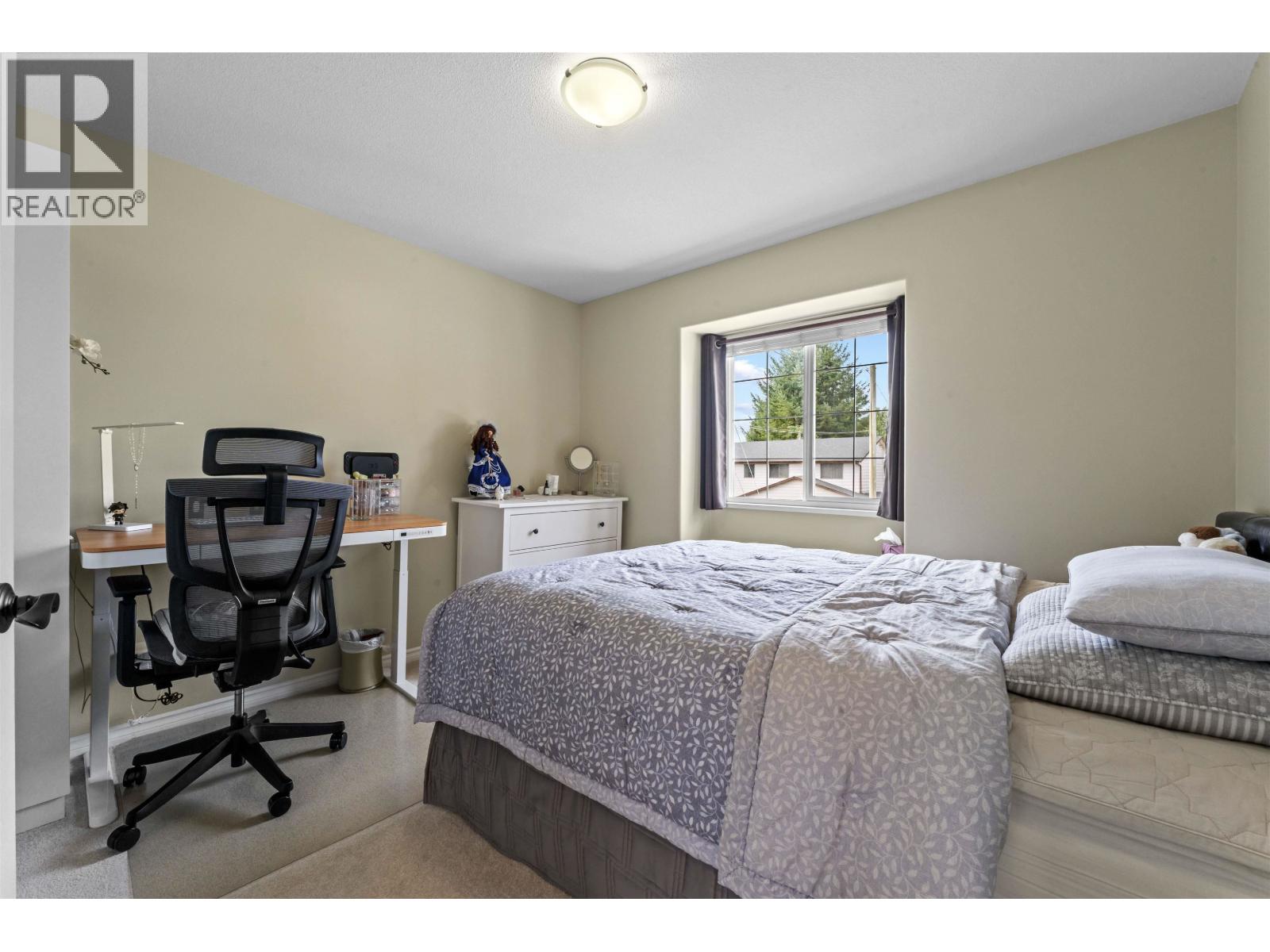 11982 230 Street Property Photo 18
