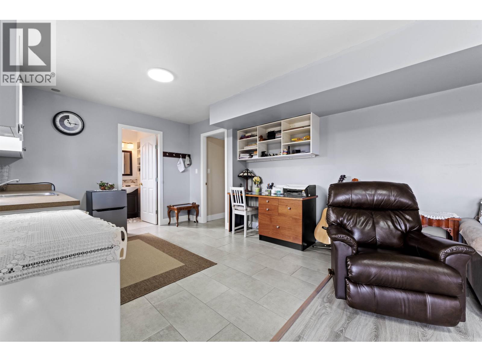 11982 230 Street Property Photo 22