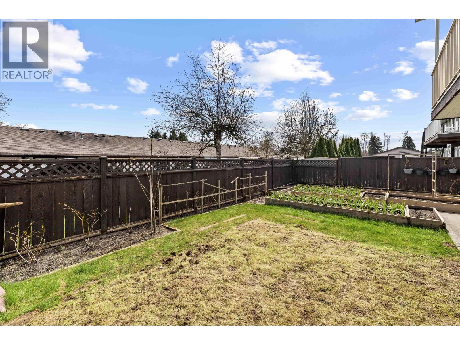 11982 230 Street Property Photo 33