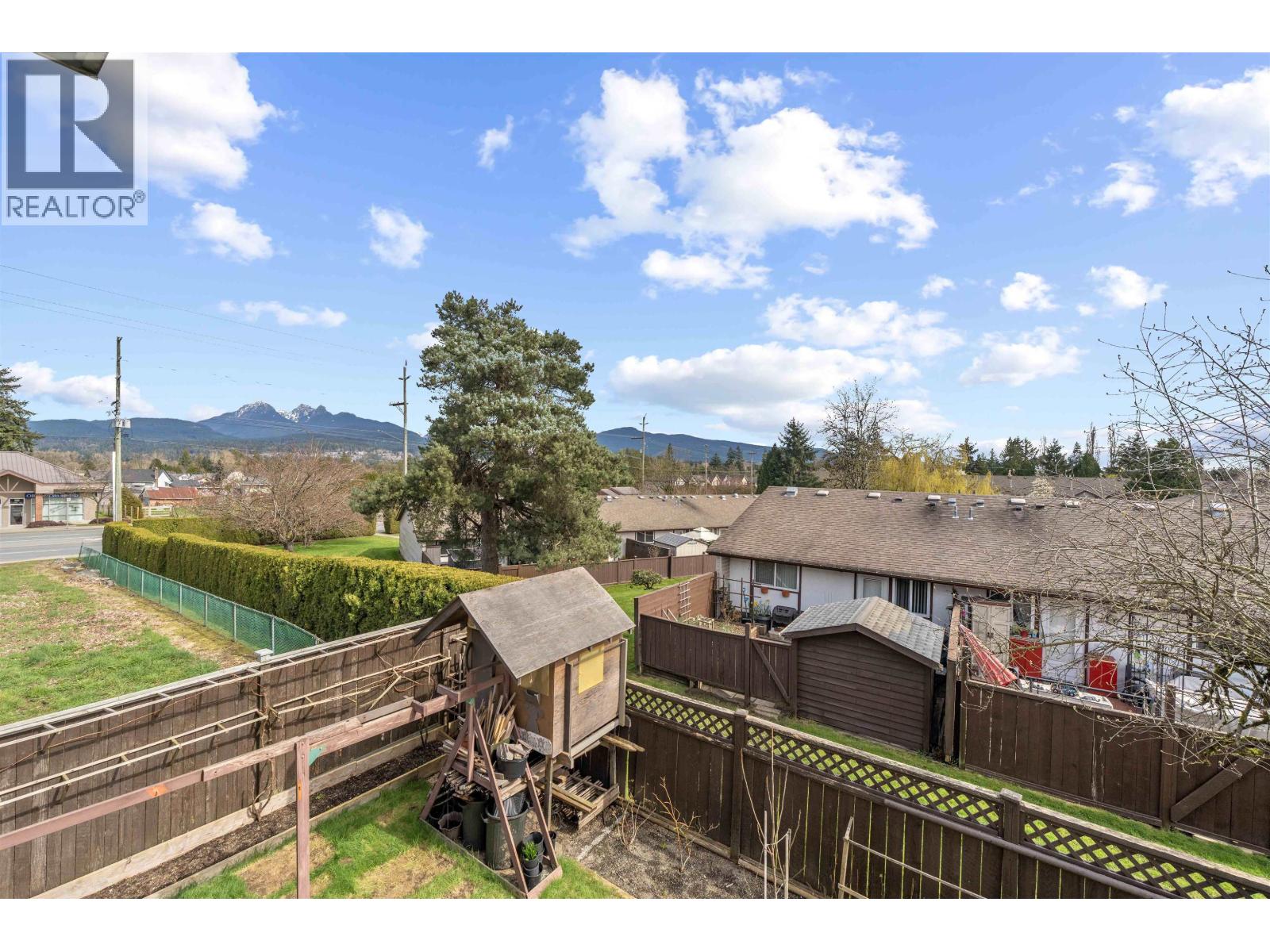 11982 230 Street Property Photo 34