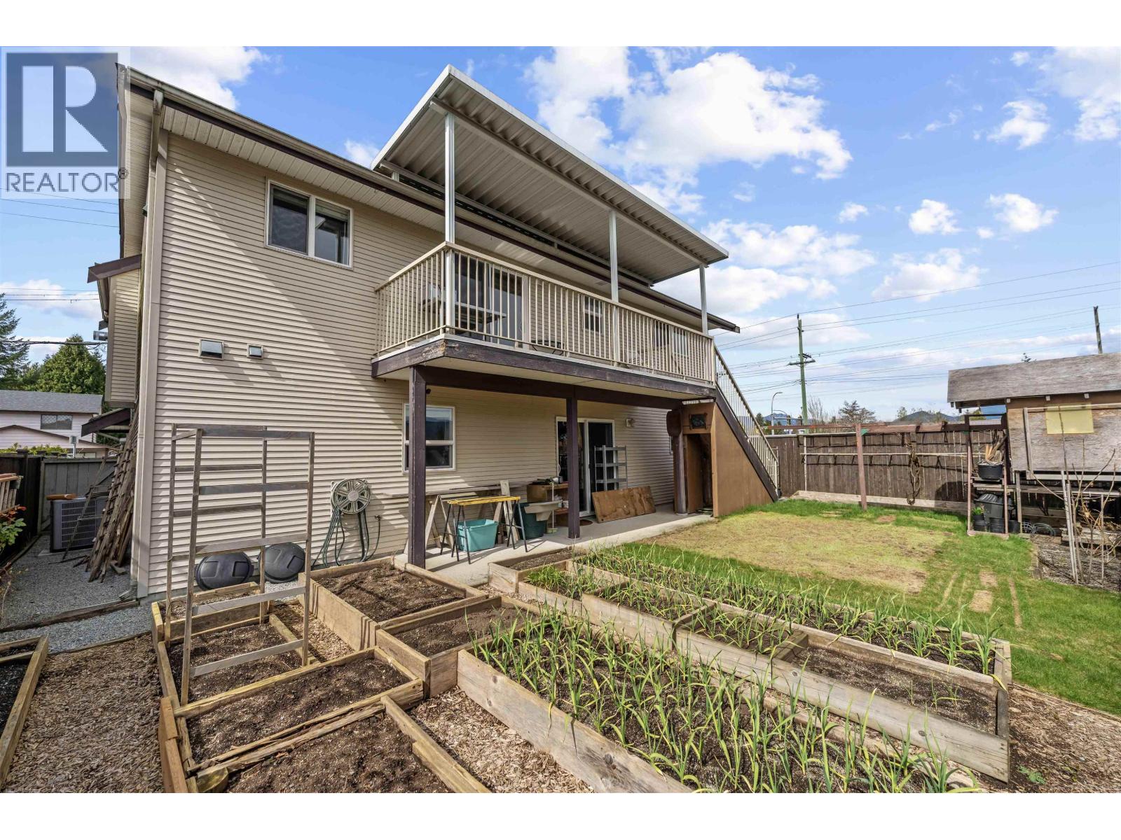 11982 230 Street Property Photo 38