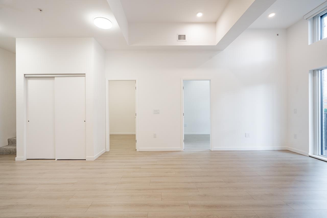 101 10333 133 Street Property Photo 14