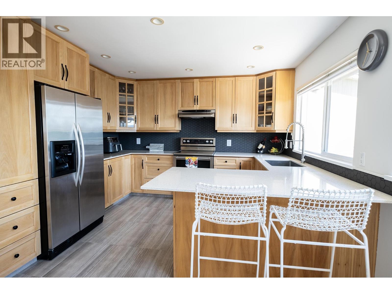 485 Abbs Road Property Photo 10