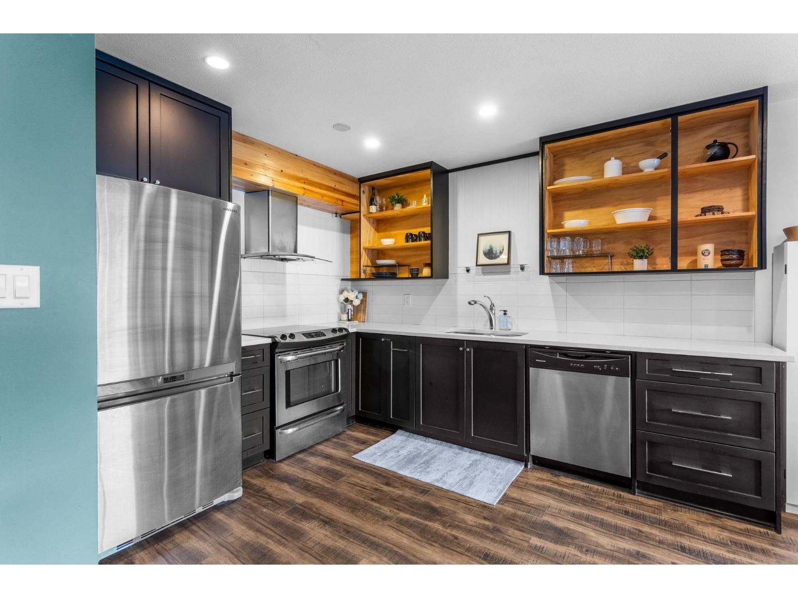 310 2780 Ware Street Property Photo 17