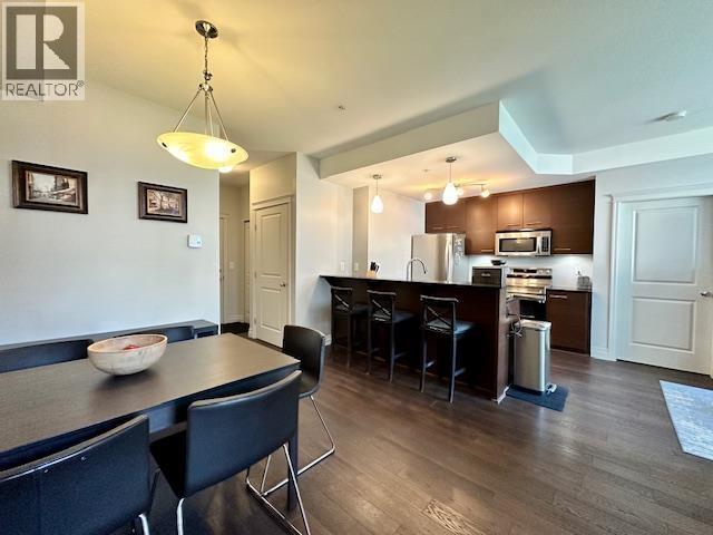 301 2343 Atkins Avenue Property Photo 3