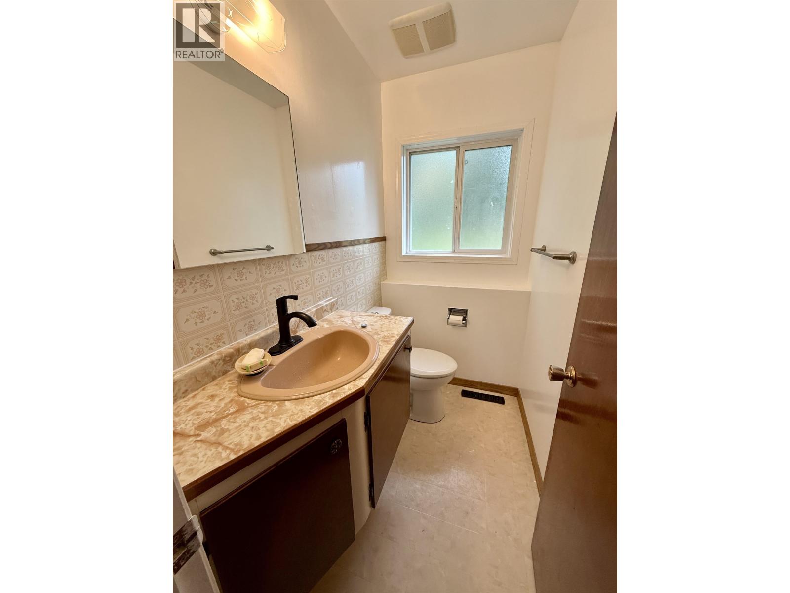 7761 Thompson Drive Property Photo 13