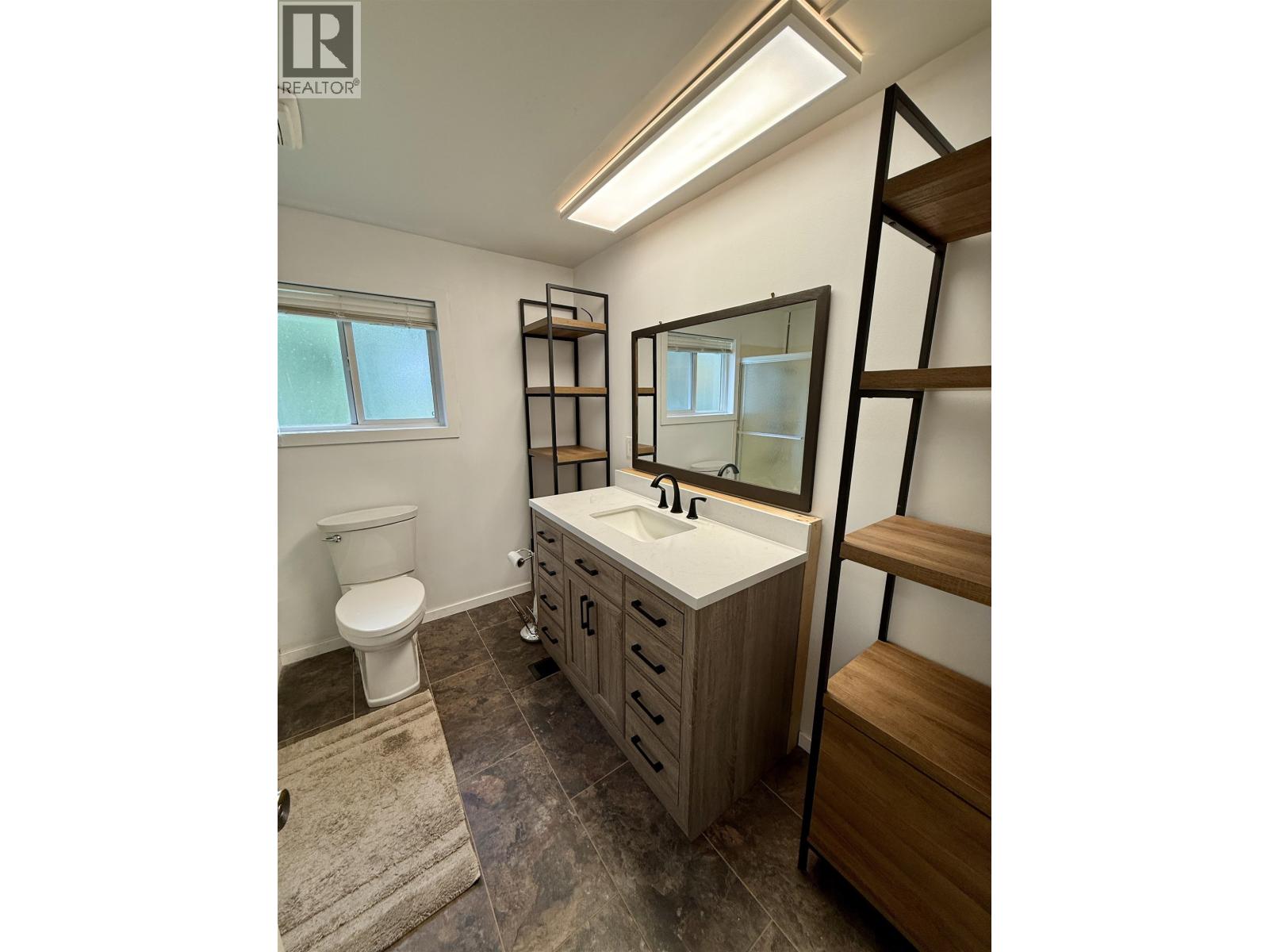 7761 Thompson Drive Property Photo 18