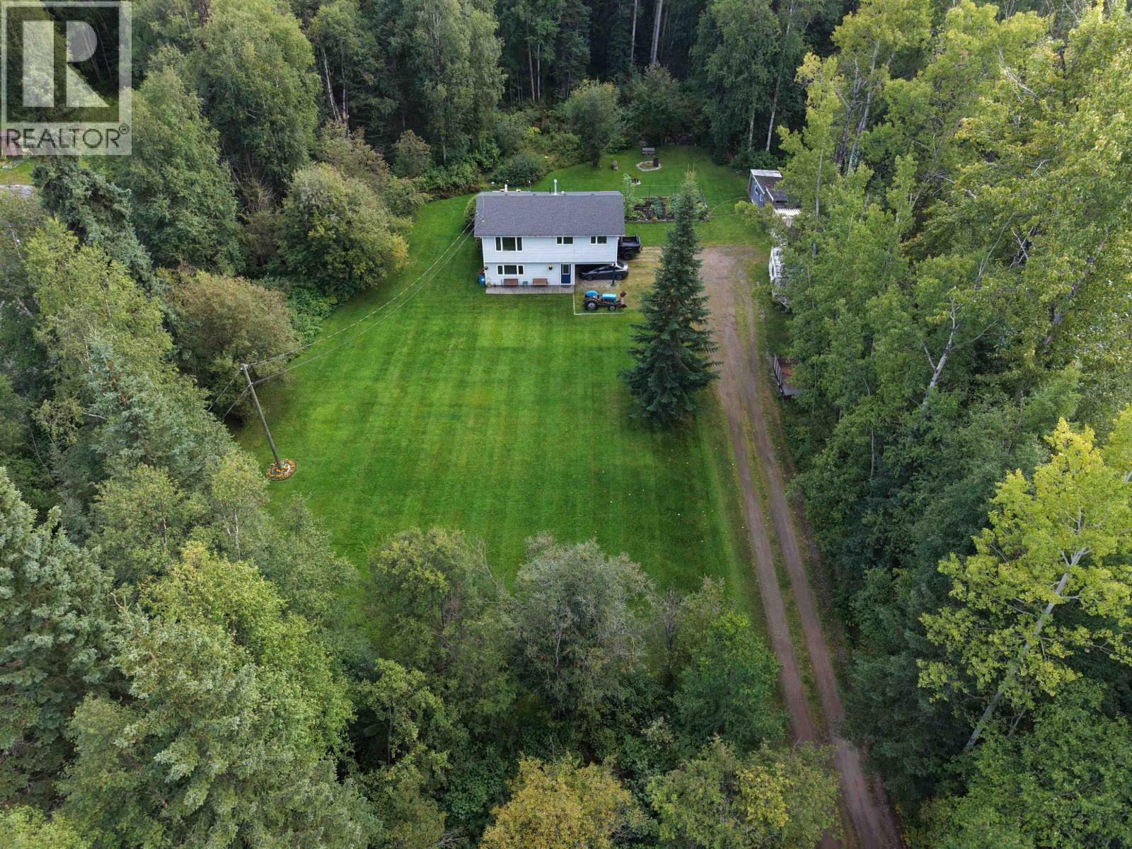 5027 Sooke Road Property Photo 1