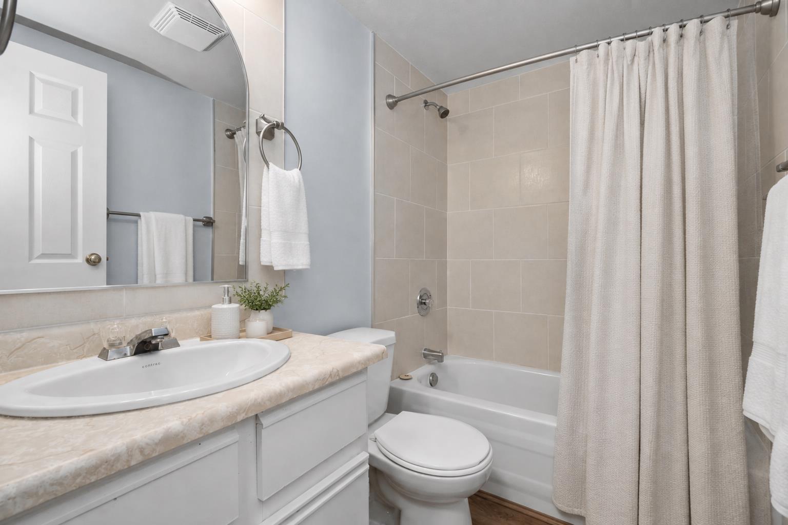 45669 Mcintosh Drive #220 Property Photo 14