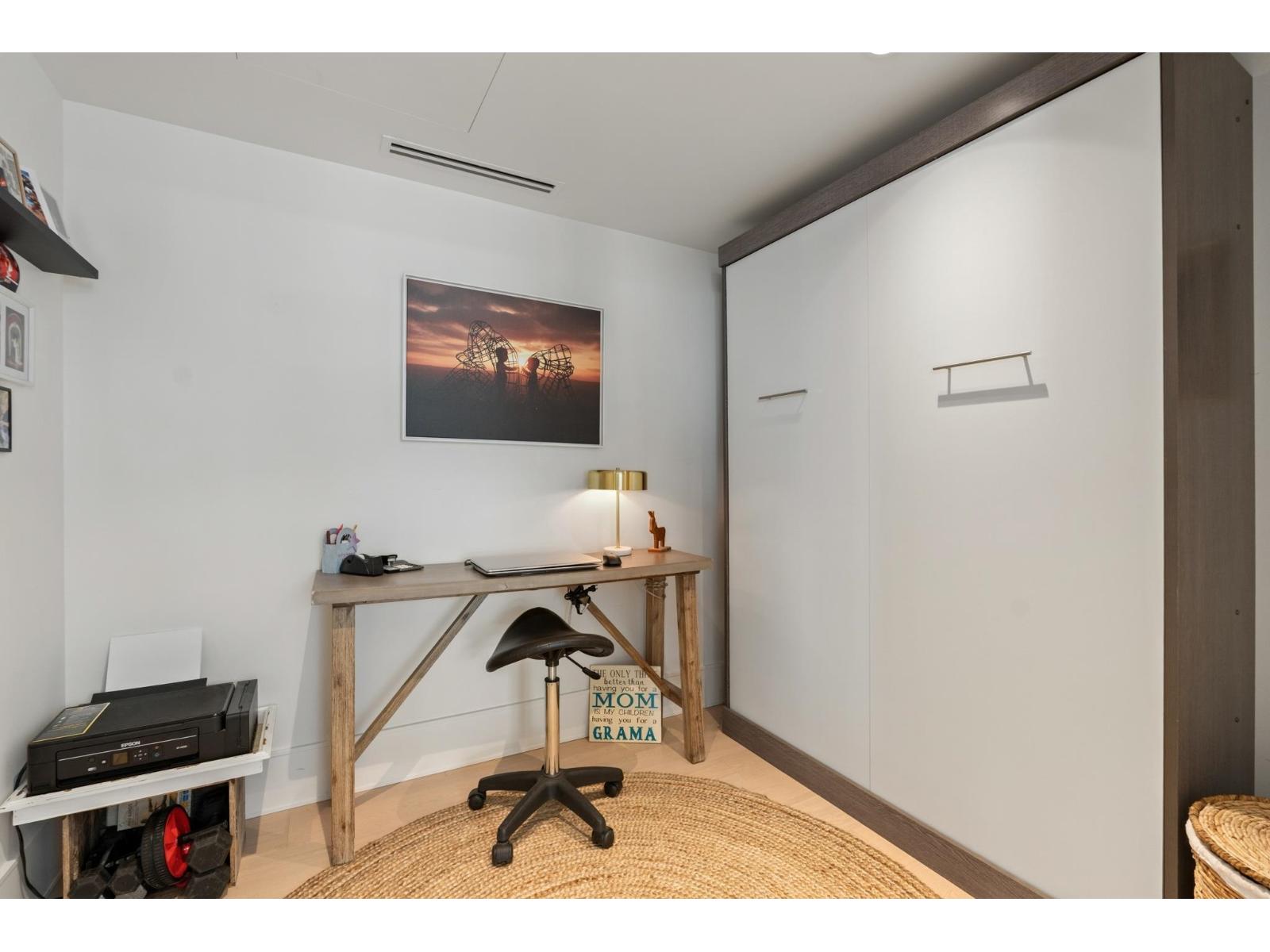 1504 1500 Martin Street Property Photo 19