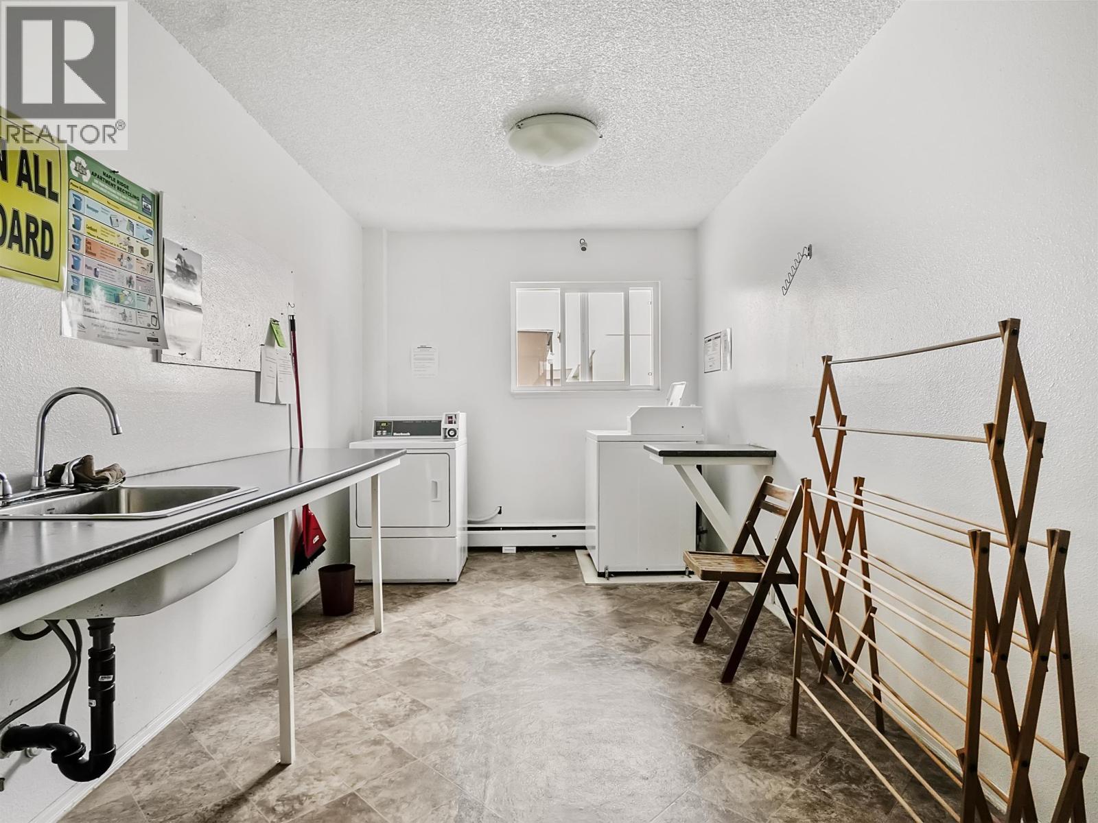 207 12096 222 Street Property Photo 20