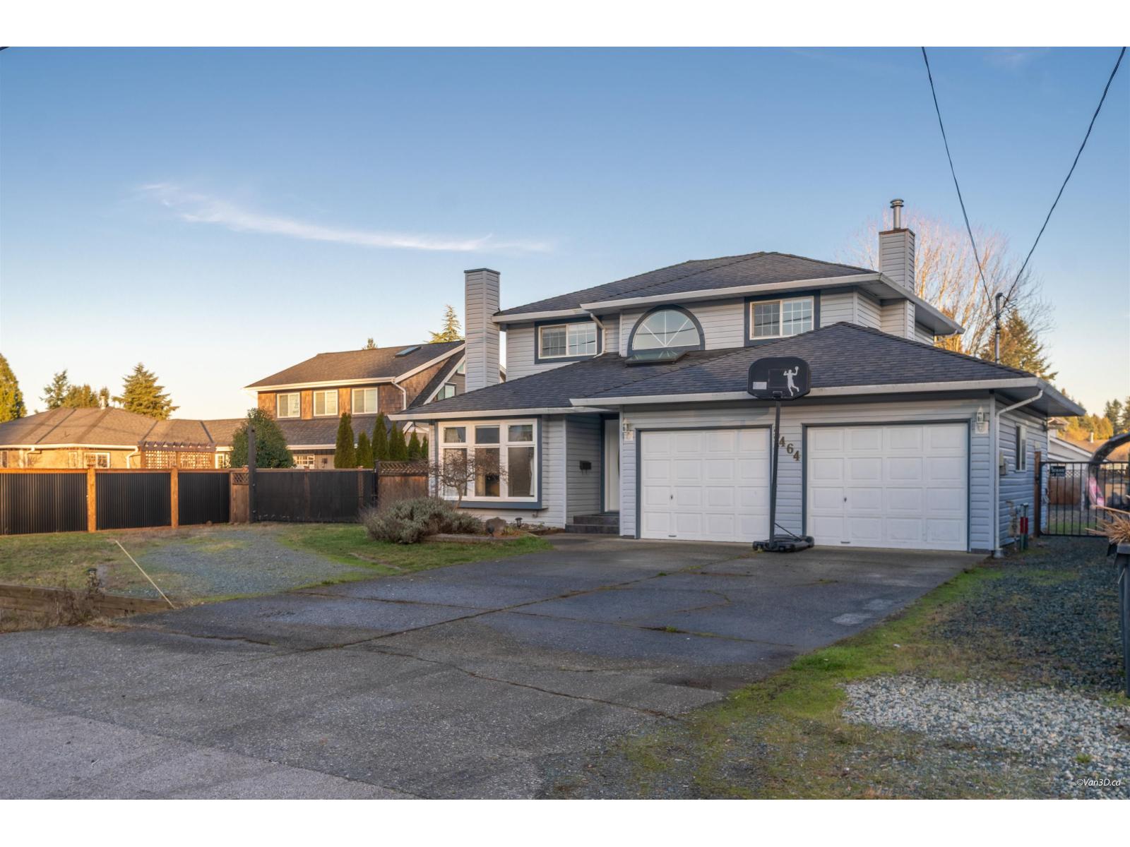 3464 196 Street Property Photo 2