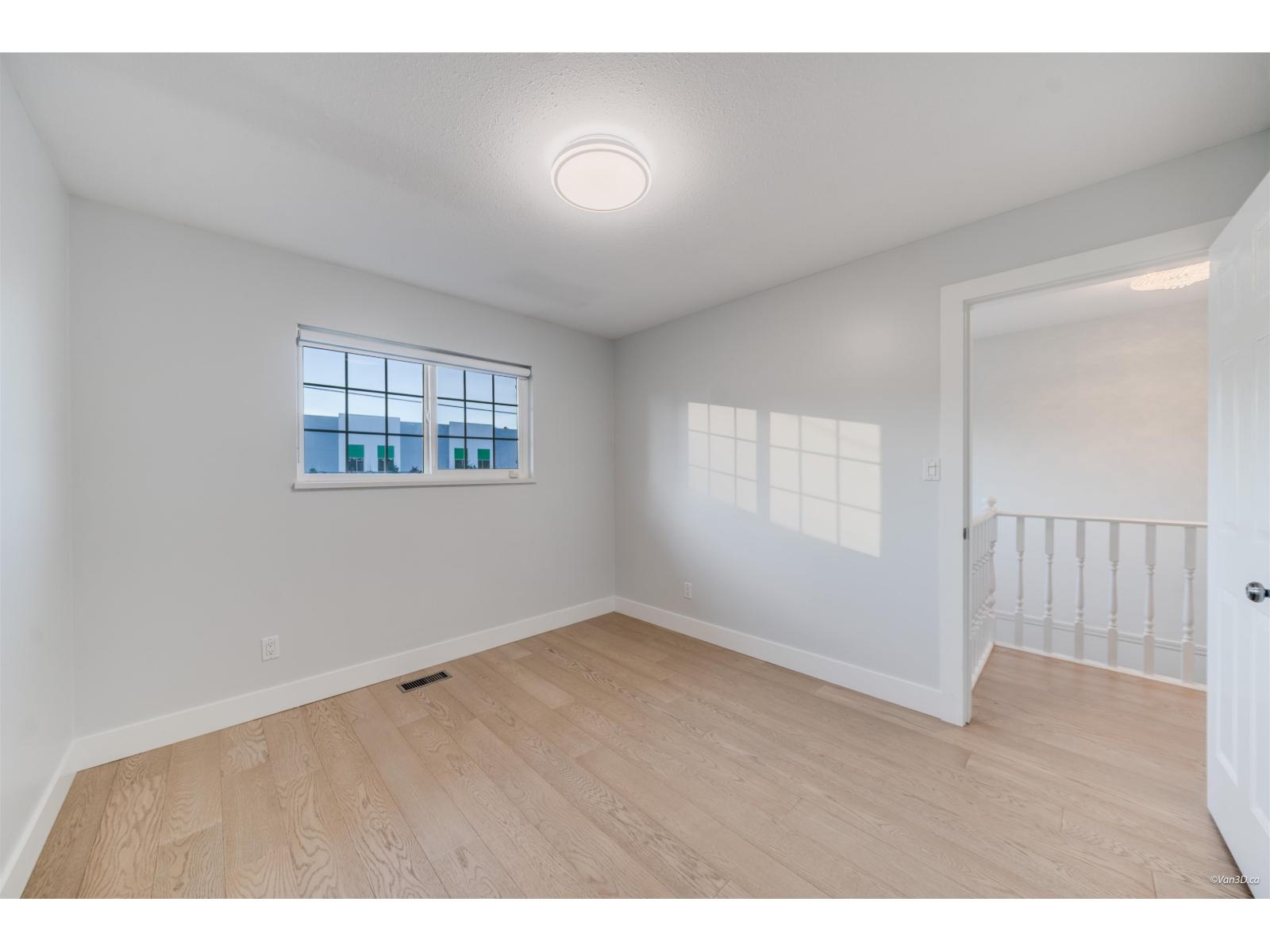 3464 196 Street Property Photo 26