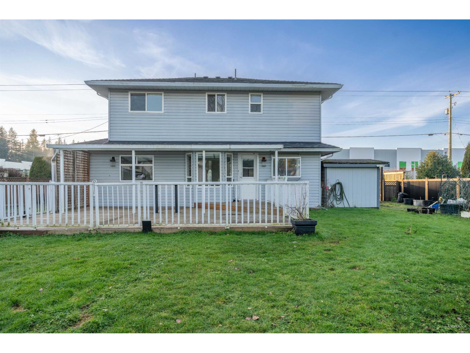 3464 196 Street Property Photo 32