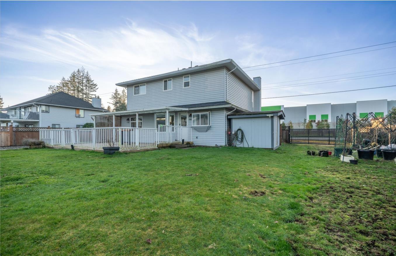 3464 196 Street Property Photo 34