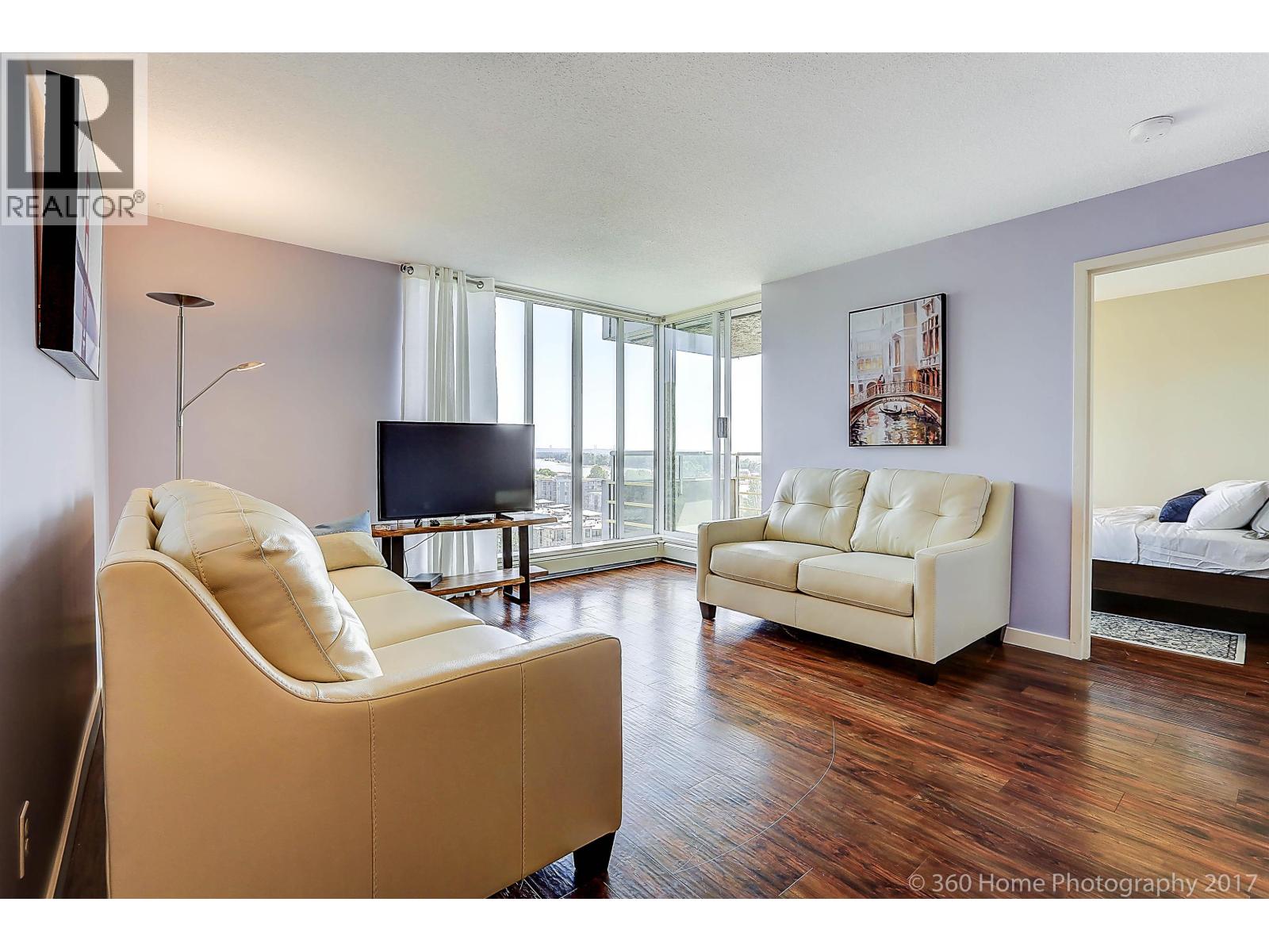 1002 3061 E KENT AVENUE NORTH