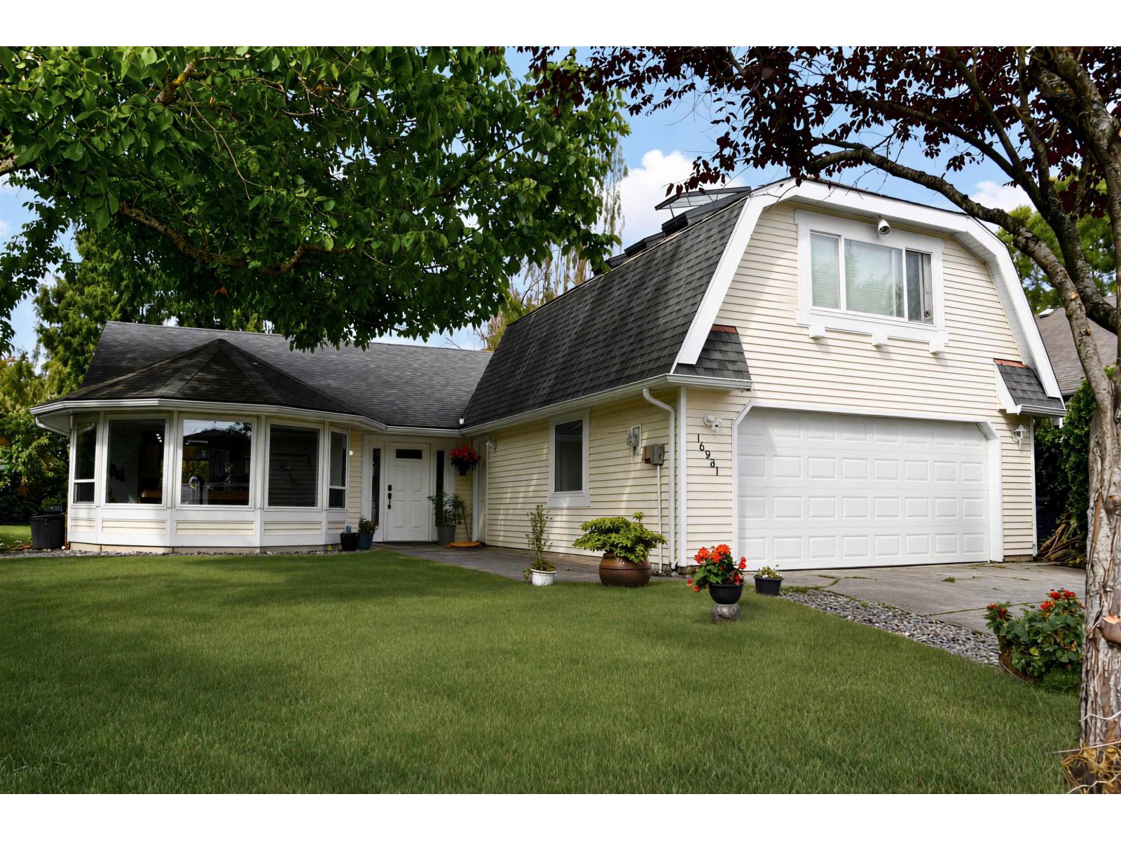 16281 11 AVENUE Property Image