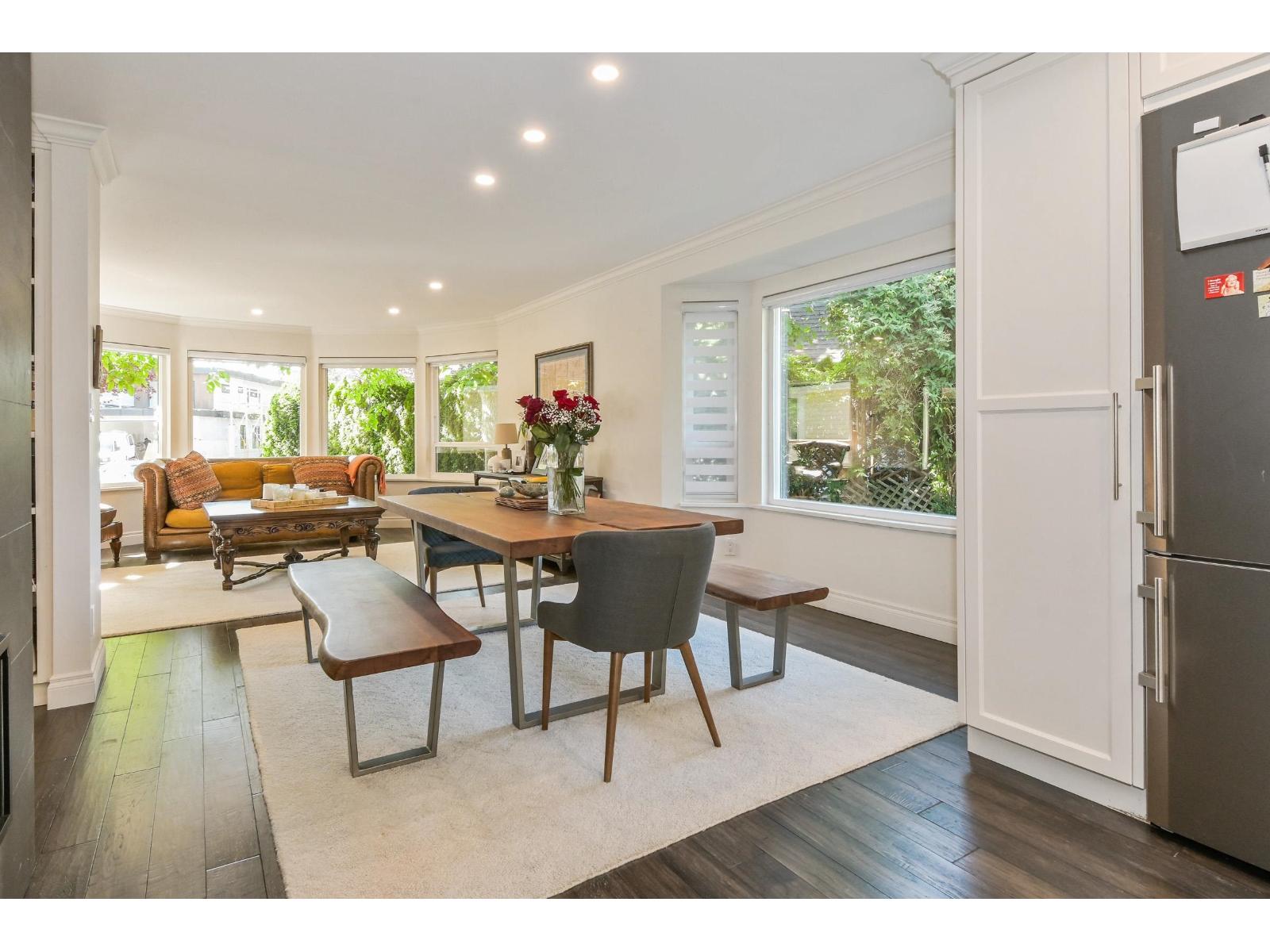 16281 11 Avenue Property Photo 10