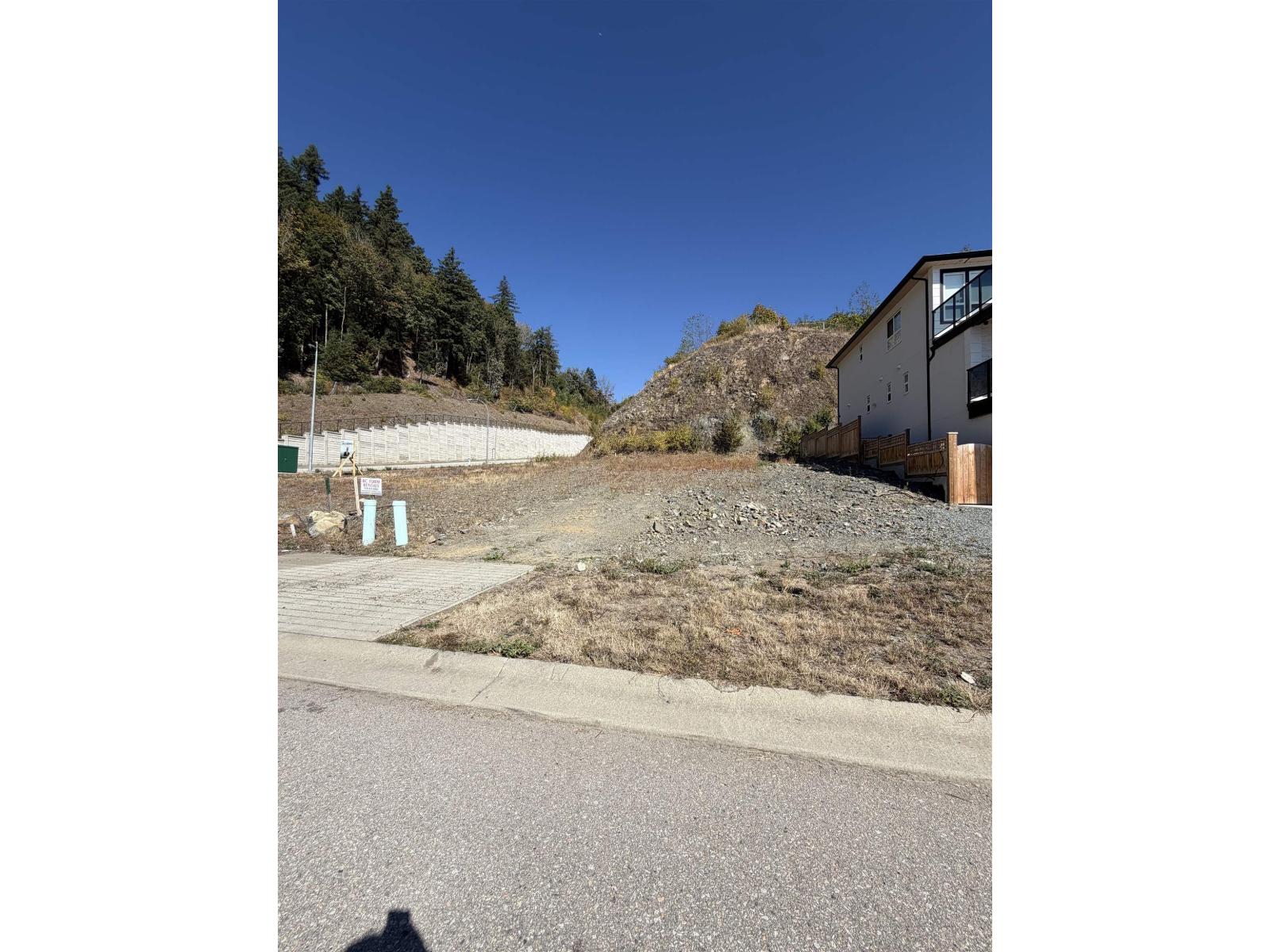 35617 CANTERBURY AVENUE Property Photo 1