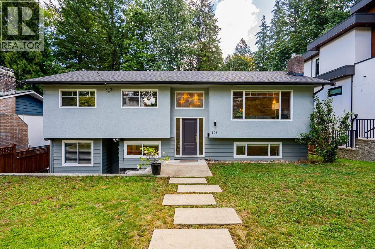 206 CLEARVIEW DRIVE