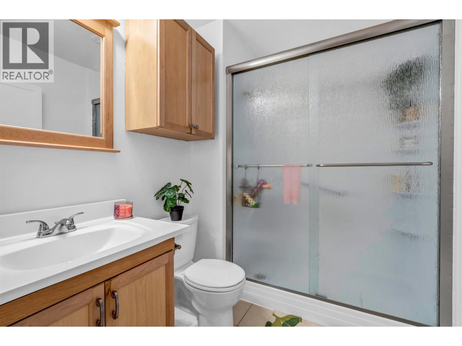 3 98 Begin Street Property Photo 16