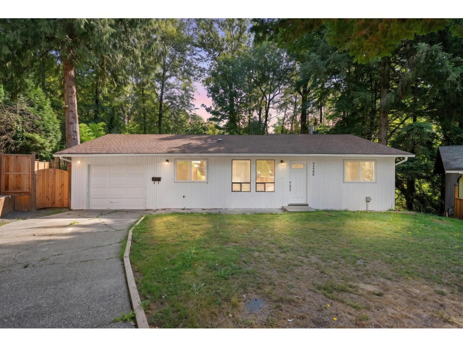 34388 Russet Place Property Photo 1