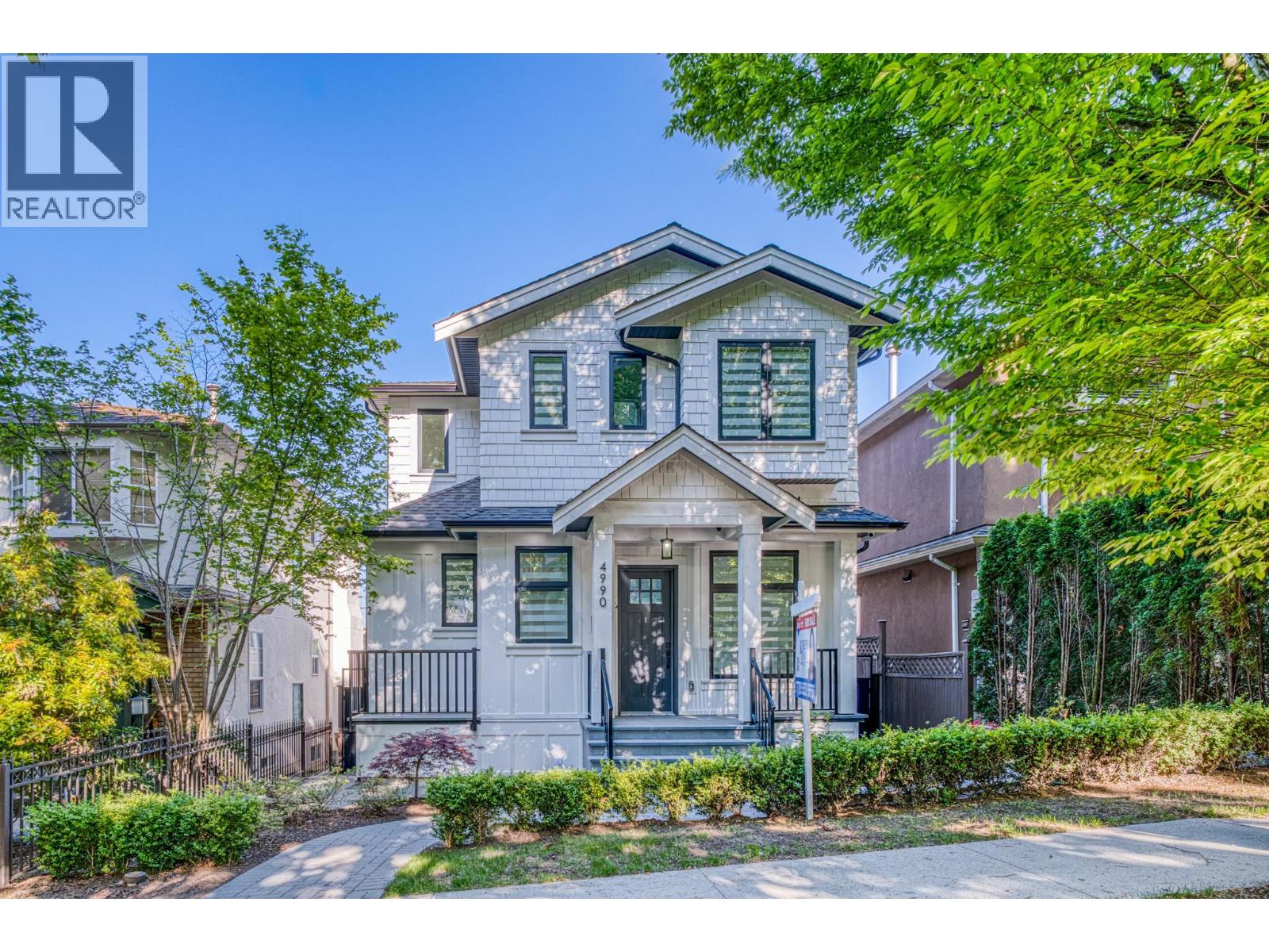 4990 Sherbrooke Street Property Photo 1
