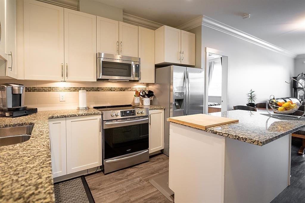 116 20861 83 Avenue Property Photo 1