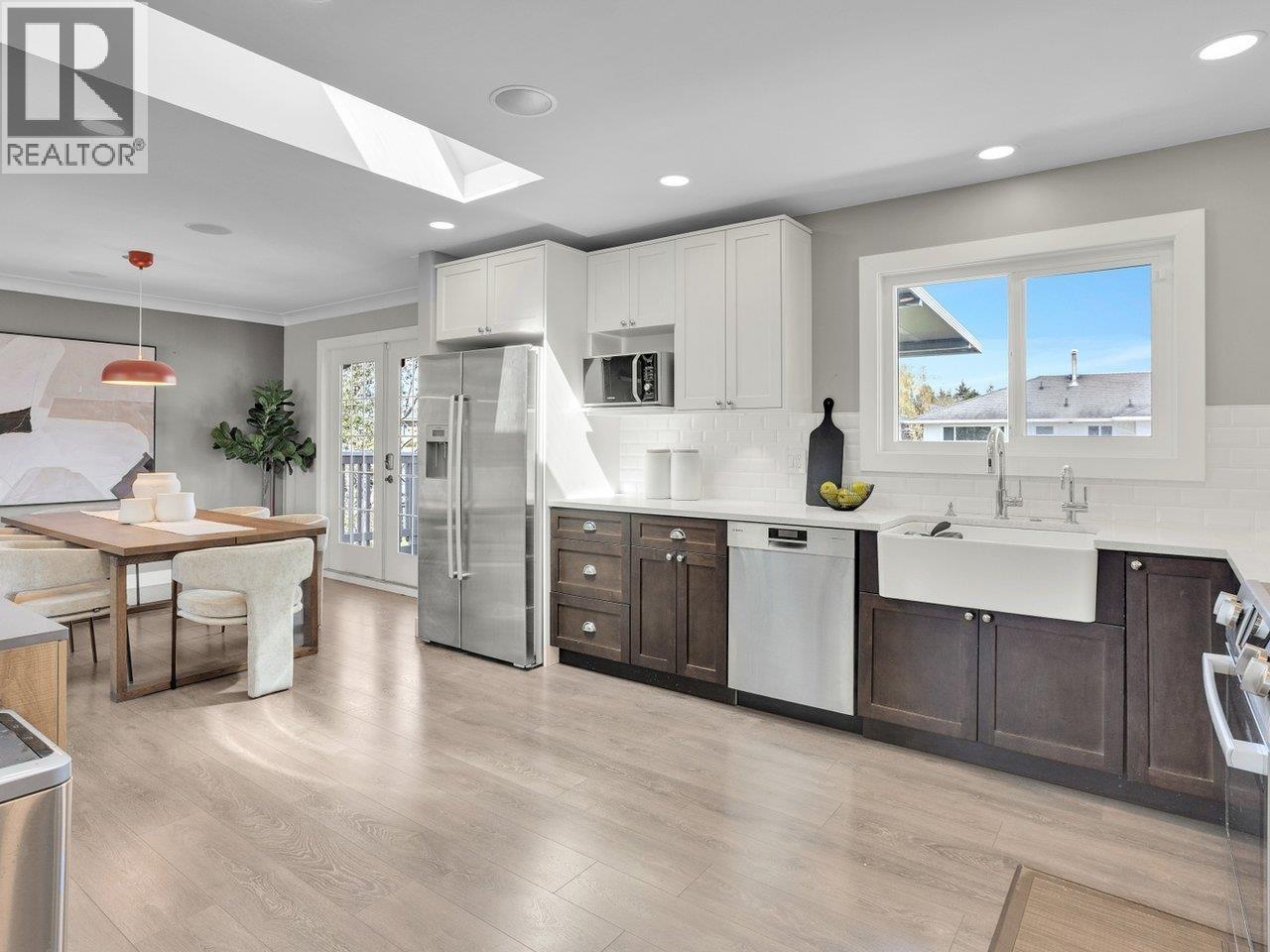 6500 Azure Road Property Photo 12