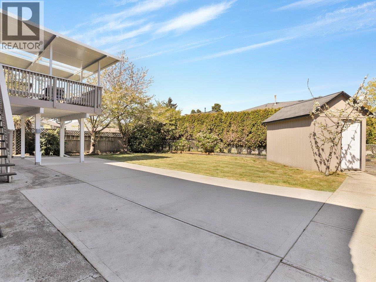 6500 Azure Road Property Photo 31