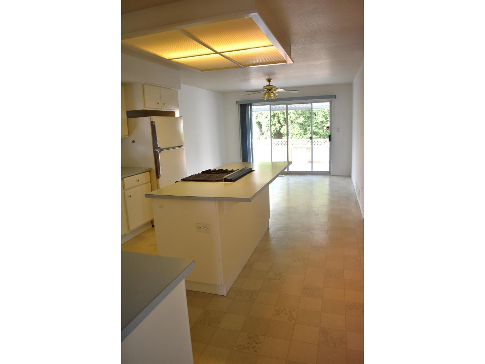 7523 Garnet Drive Property Photo 3
