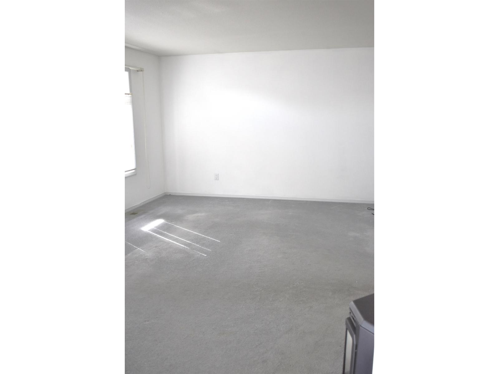 7523 Garnet Drive Property Photo 8