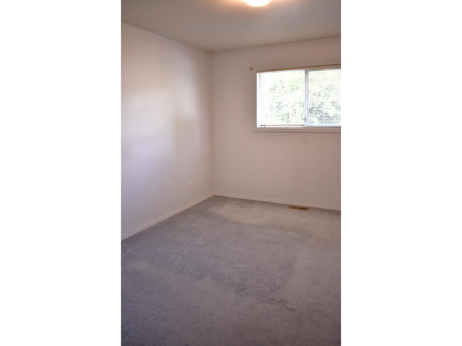 7523 Garnet Drive Property Photo 11
