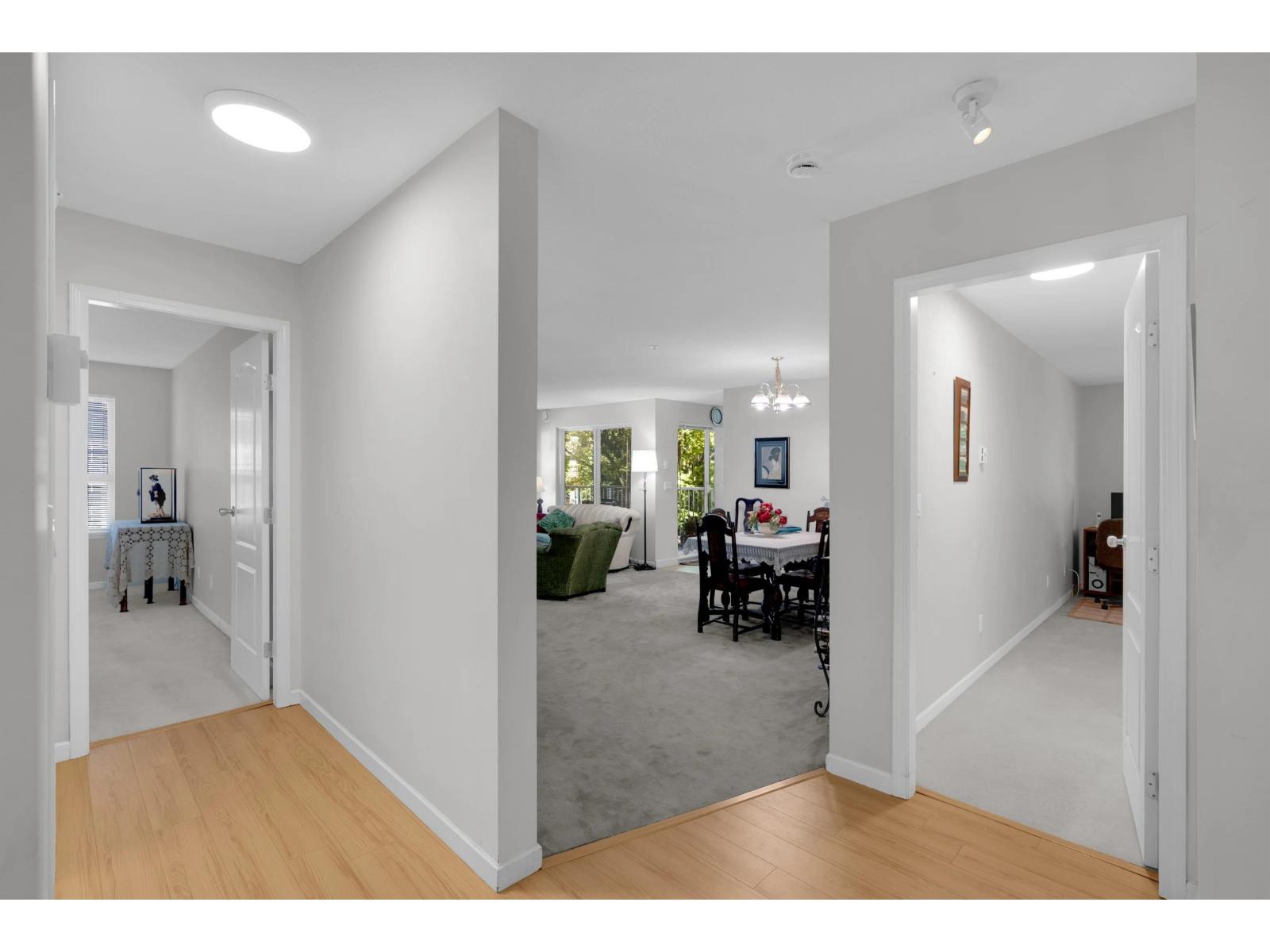 206 9668 148 Street Property Photo 13