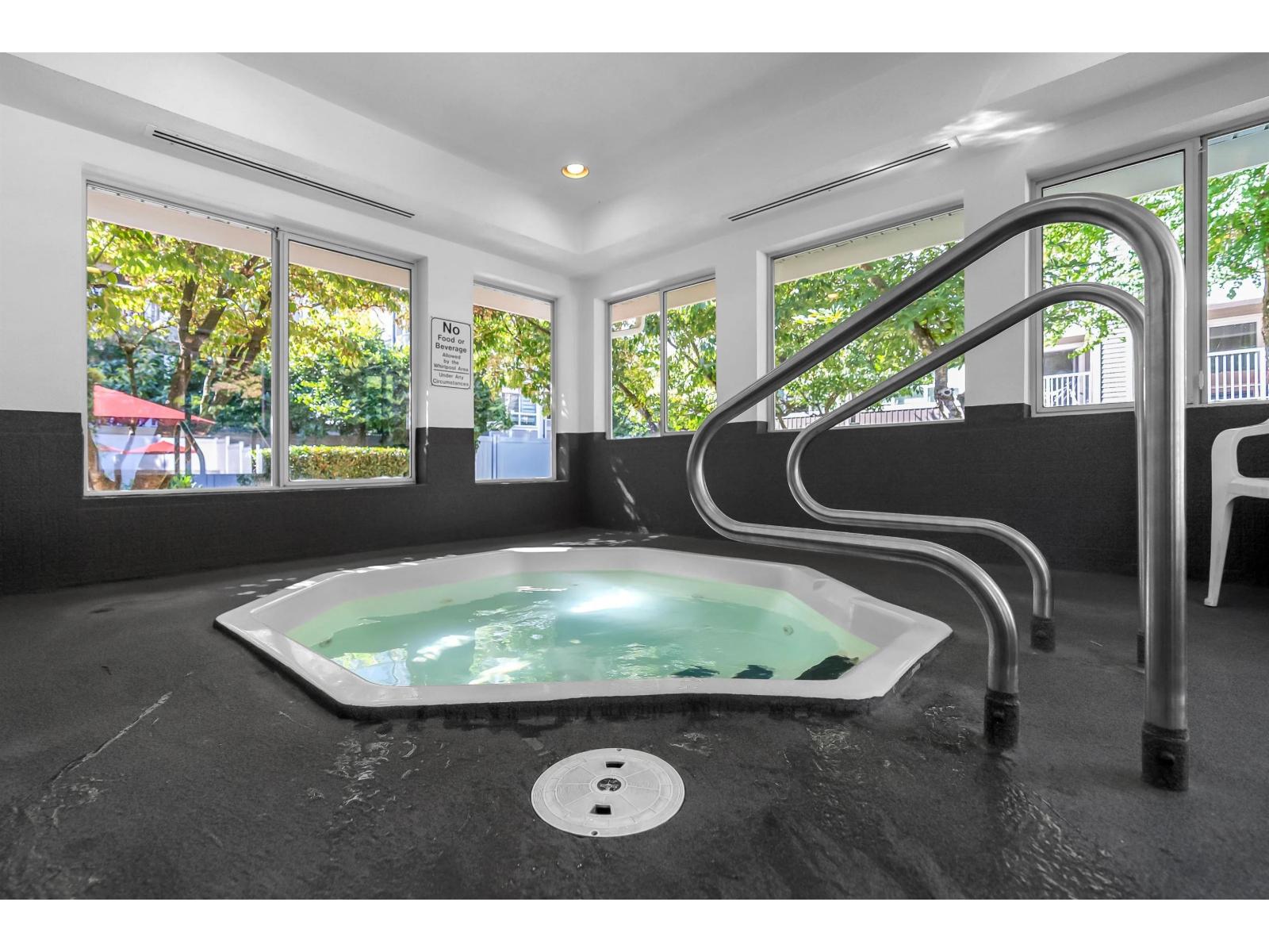 206 9668 148 Street Property Photo 32