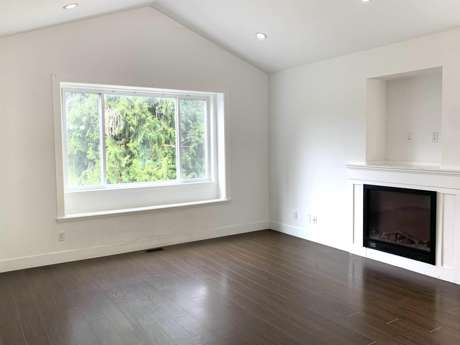 10710 Sylvester Road Property Photo 19
