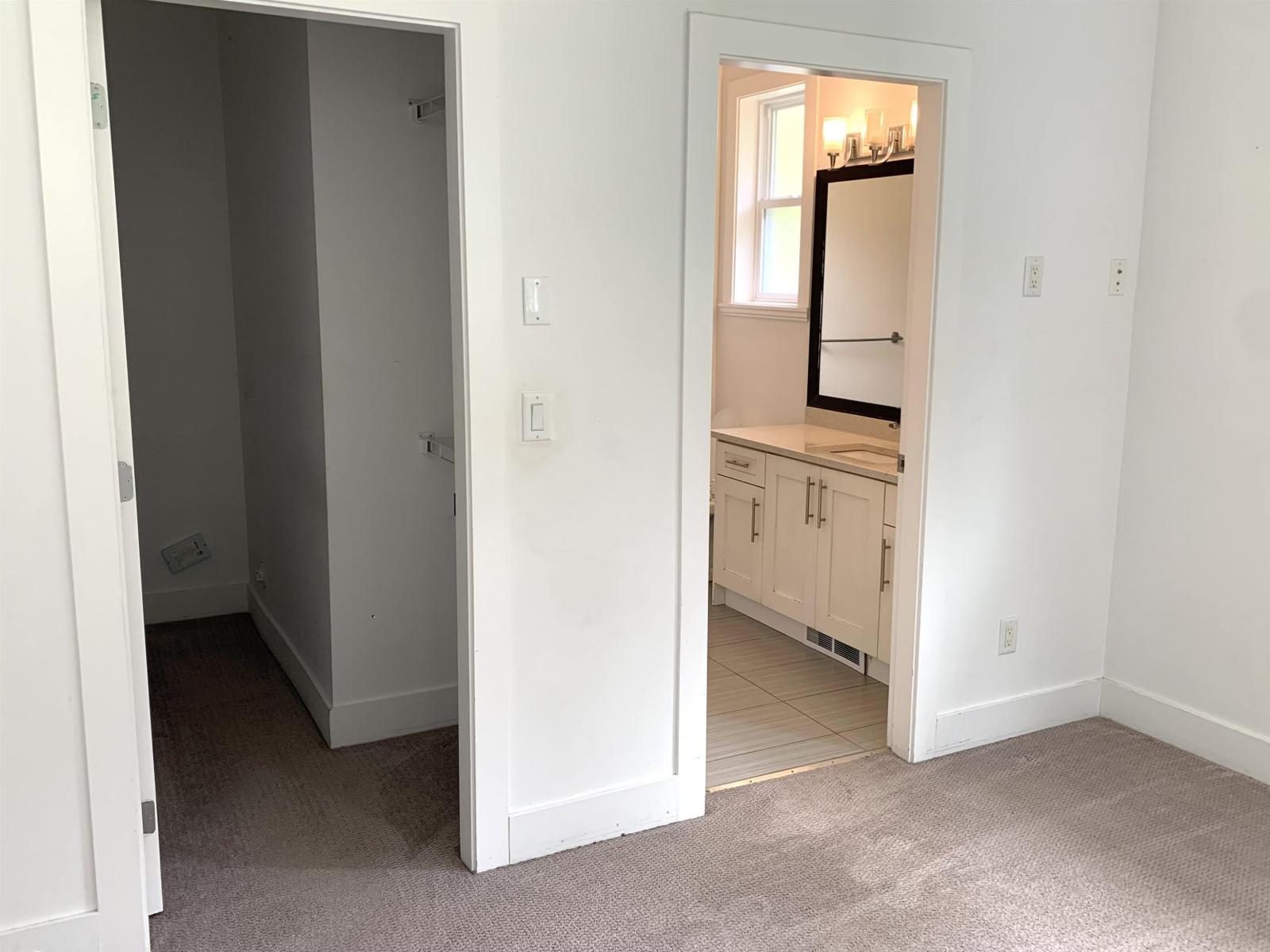 10710 Sylvester Road Property Photo 24