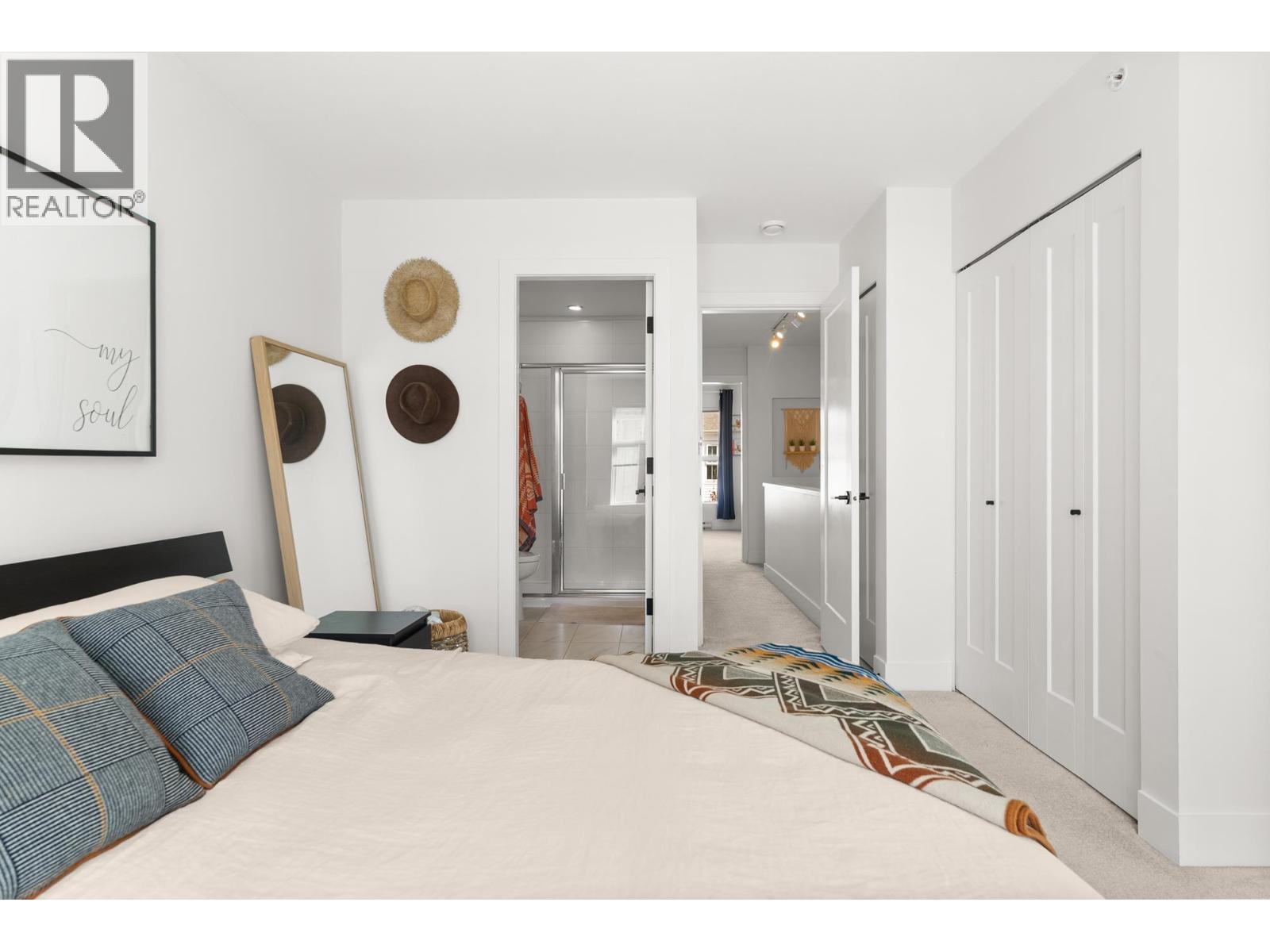 81 4638 Orca Way Property Photo 15