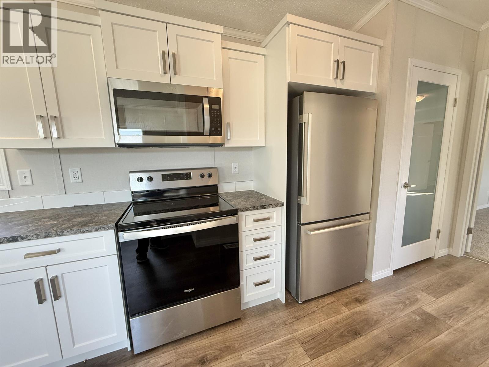 86 313 Westland Road Property Photo 7