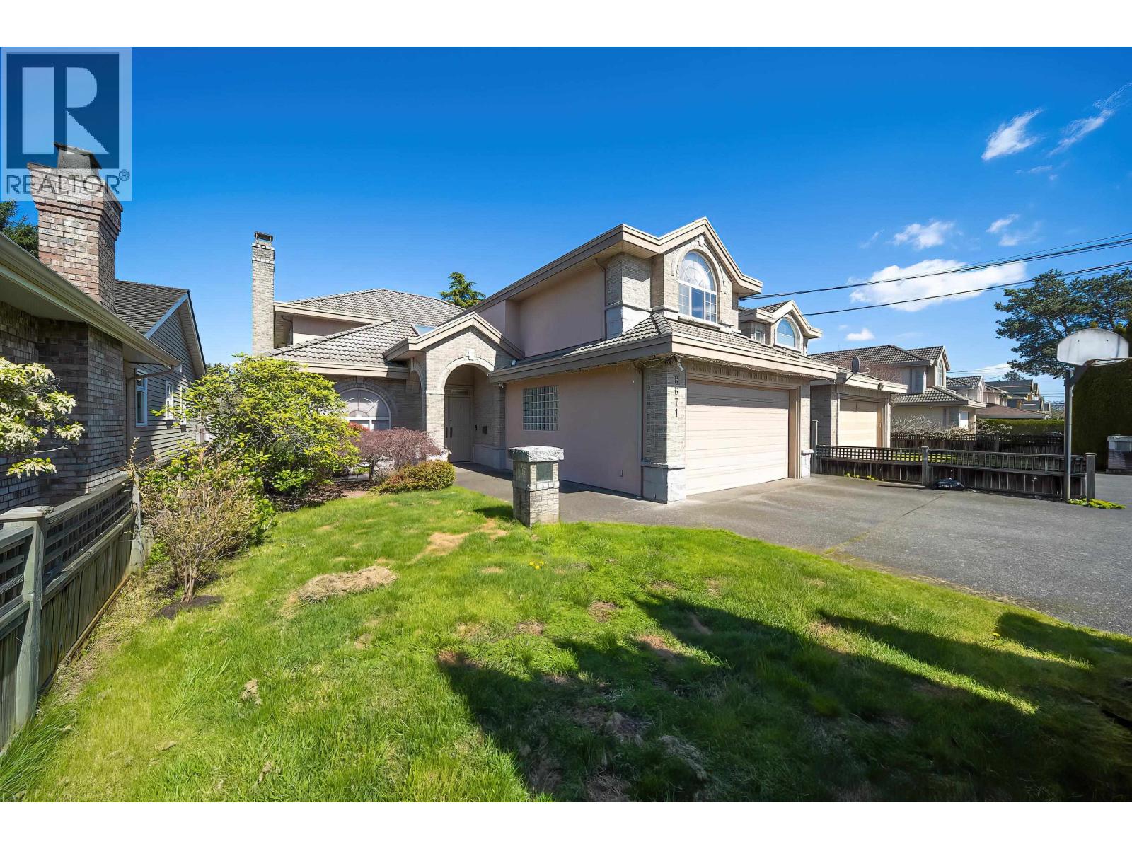 8671 Saunders Road Property Photo 1