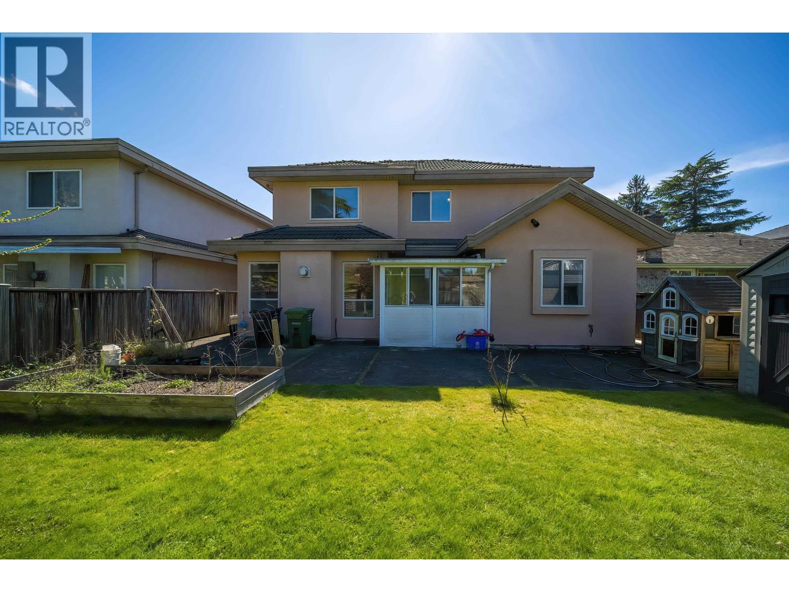 8671 Saunders Road Property Photo 10