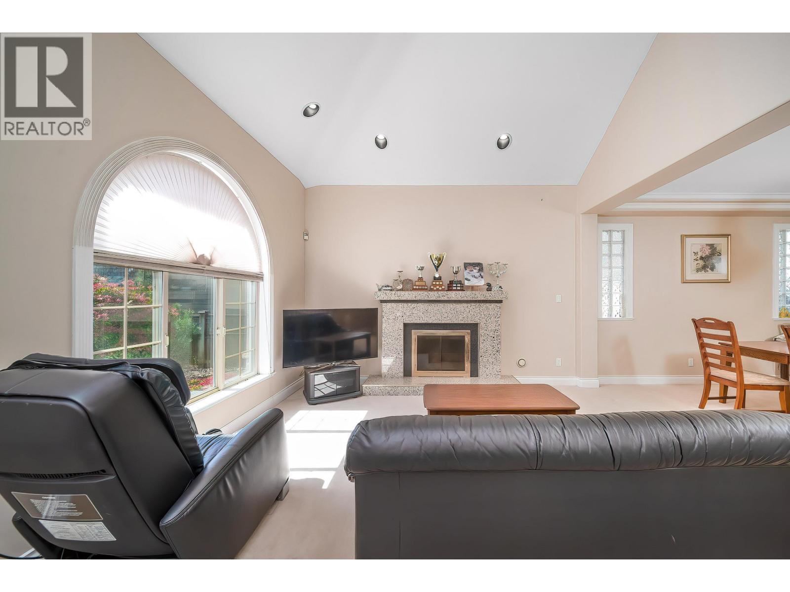 8671 Saunders Road Property Photo 15