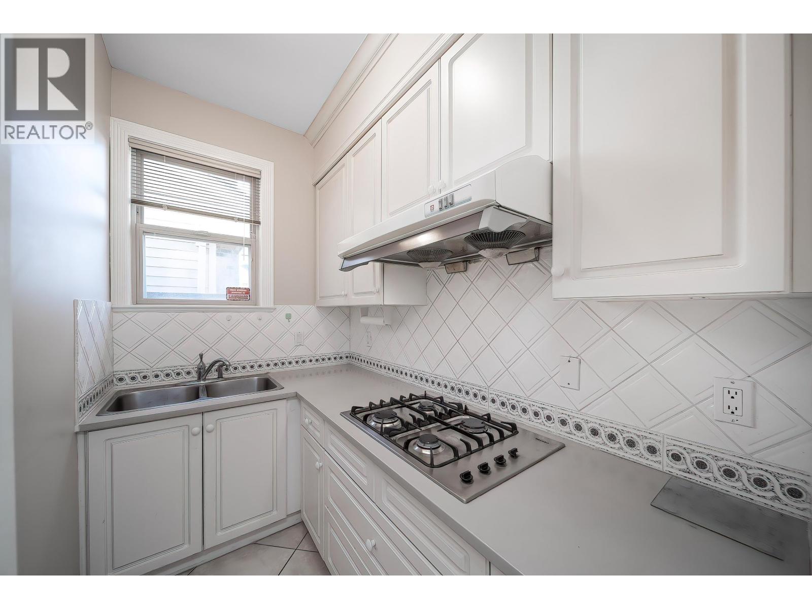 8671 Saunders Road Property Photo 20