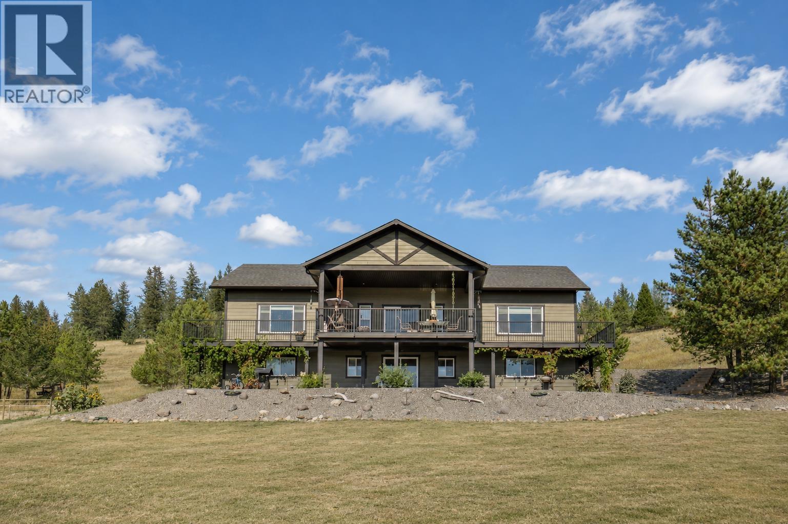 5593 Lakeside Court Property Photo 1