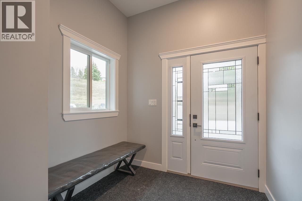 5593 Lakeside Court Property Photo 24