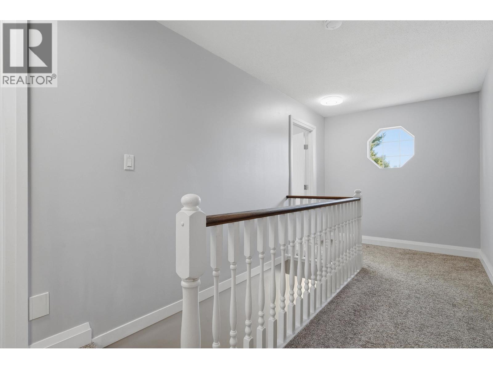 23423 Sandpiper Avenue Property Photo 18