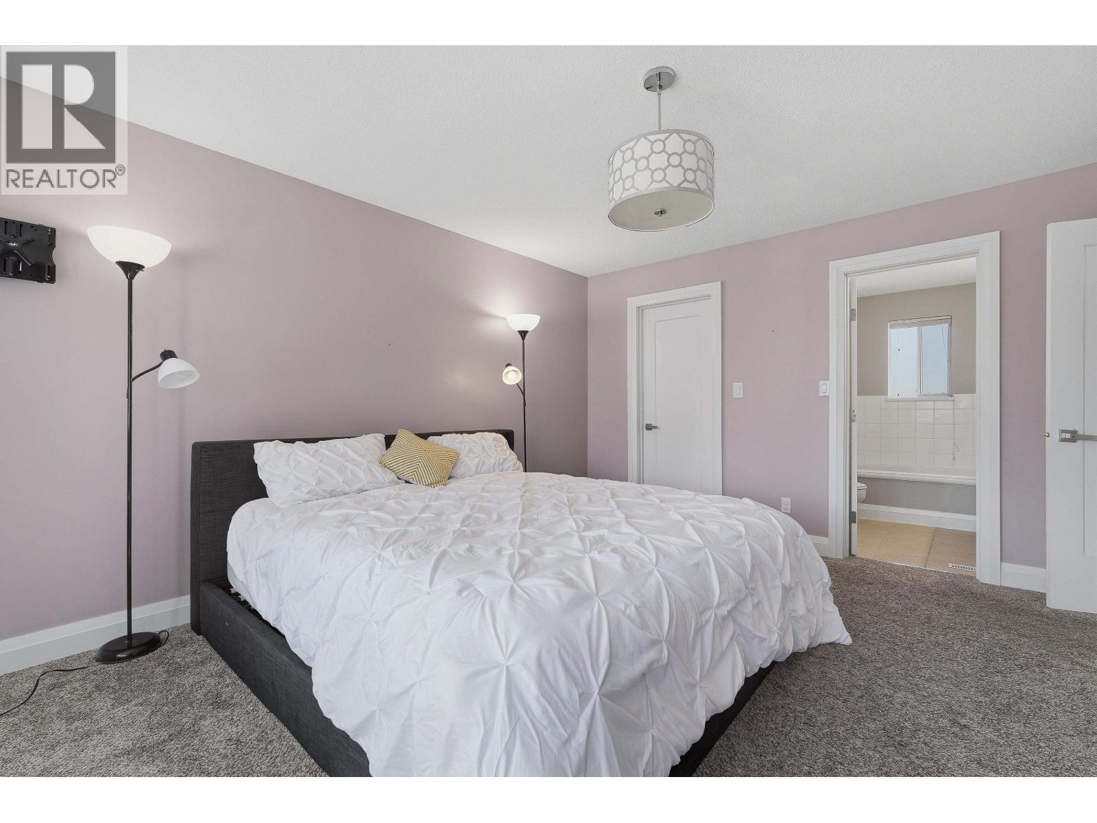 23423 Sandpiper Avenue Property Photo 20