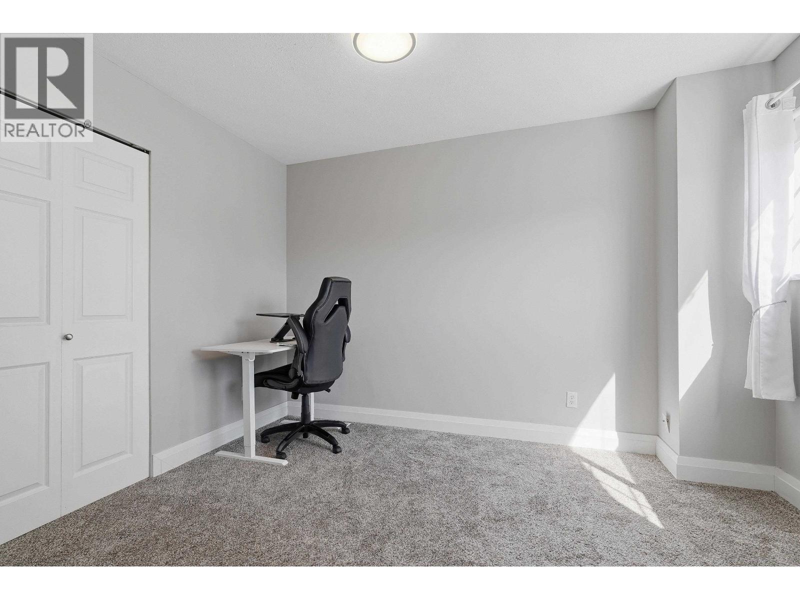 23423 Sandpiper Avenue Property Photo 23